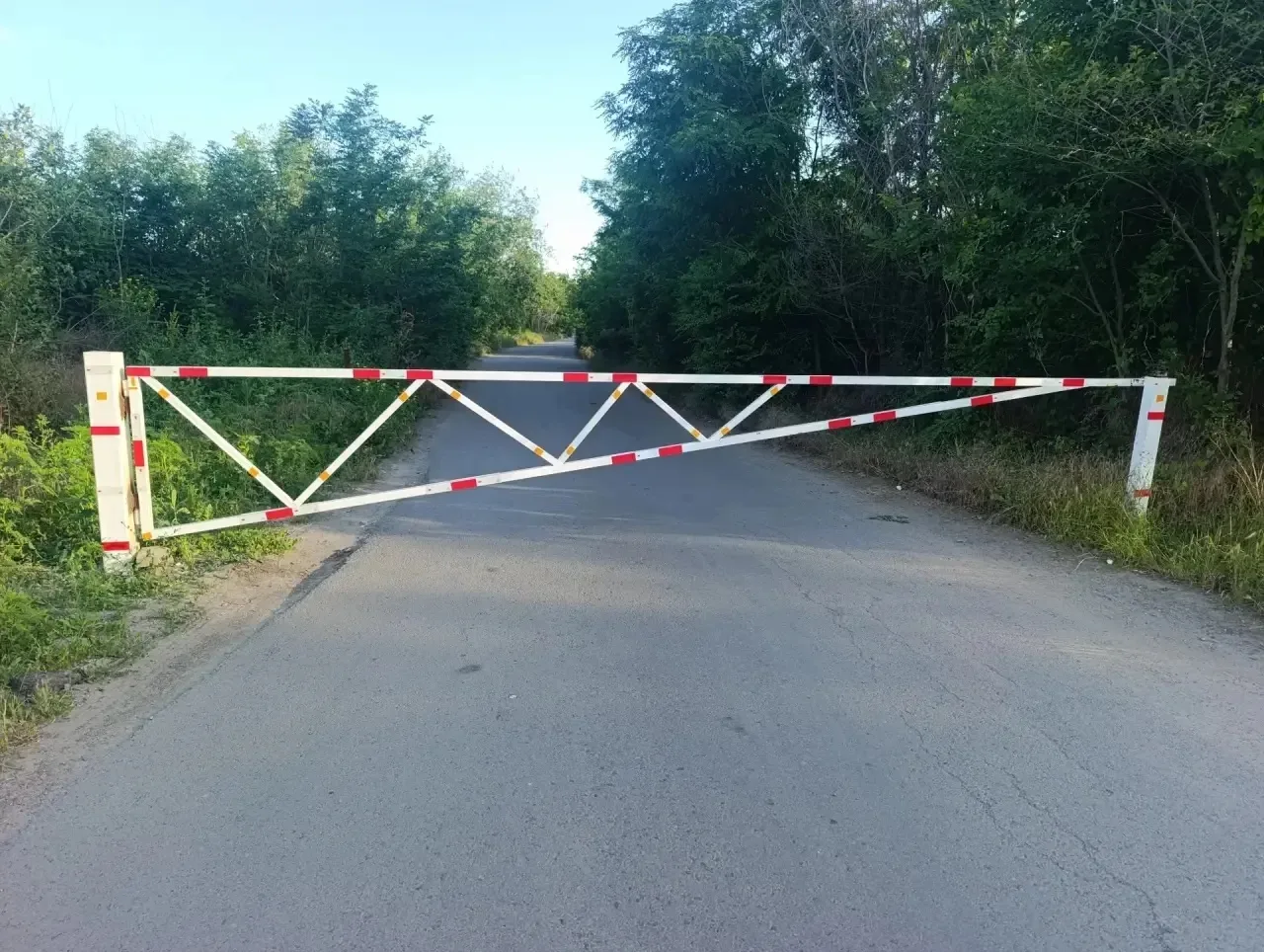 📢 ИНФОРМИРУЕМ АЗОВЧАН‼️

Уважаемые жители города Азова! 

С 🗓️15 июня 2026 года 
🚫ВЪЕЗД НА ТЕРРИТ