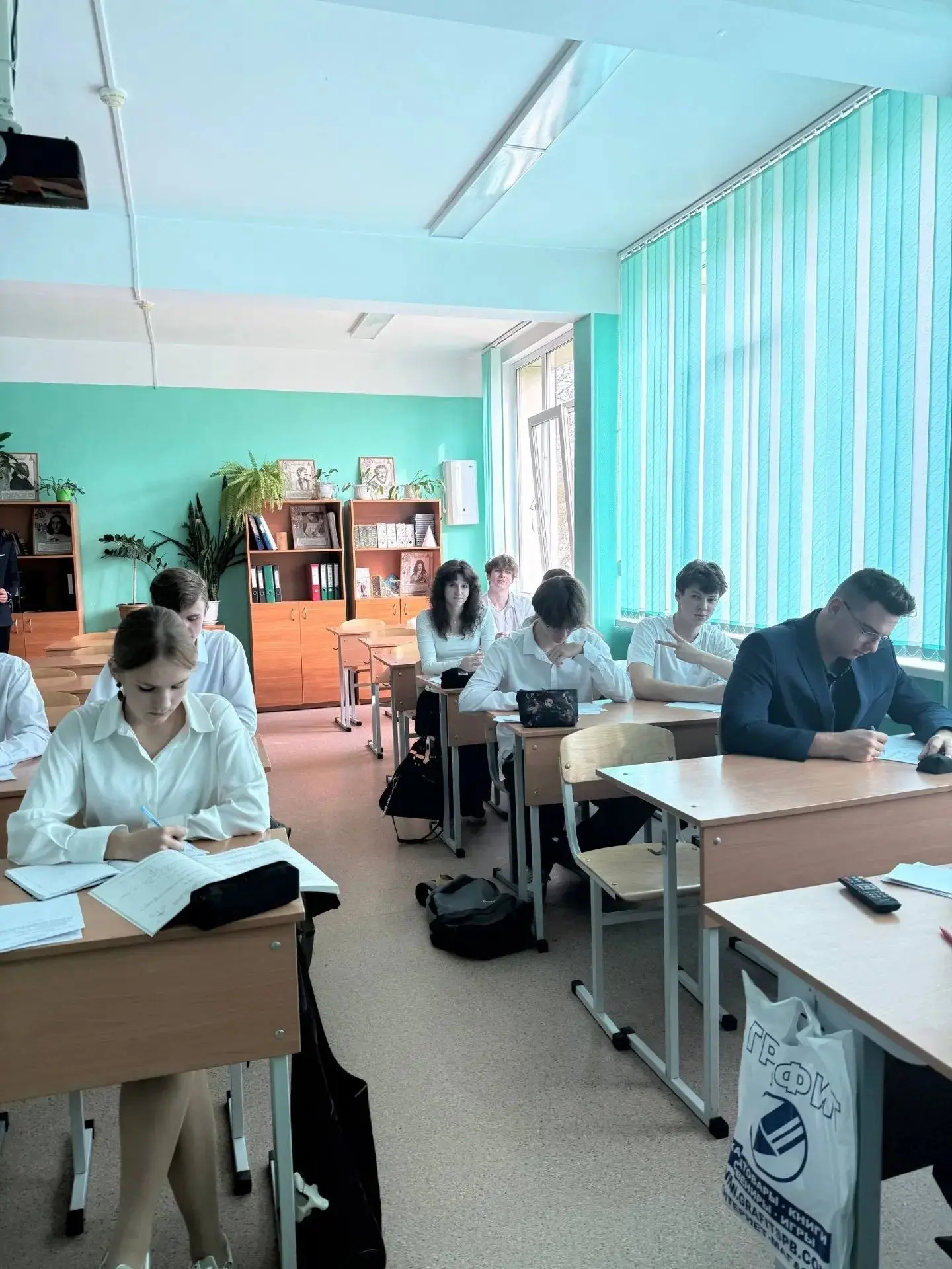 🎓 11 «А» класс: финишная прямая! 🎓