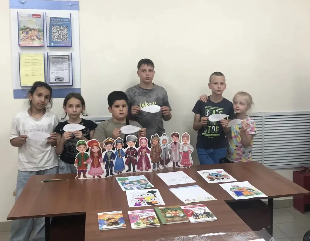 8 июля в целях формирования у детей младшего и среднего школьного возраста уважительного отношения к