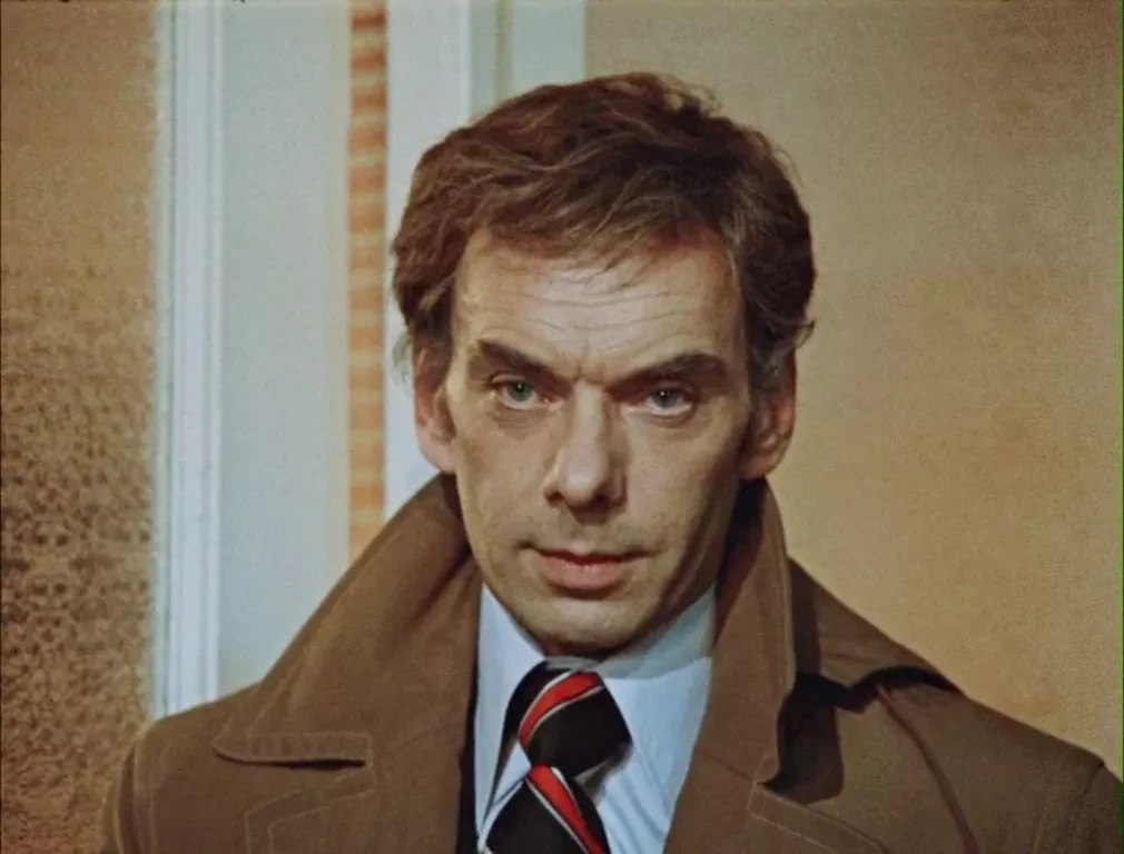 Алексей Владимирович Баталов — советский и российский актёр театра и кино, кинорежиссёр...