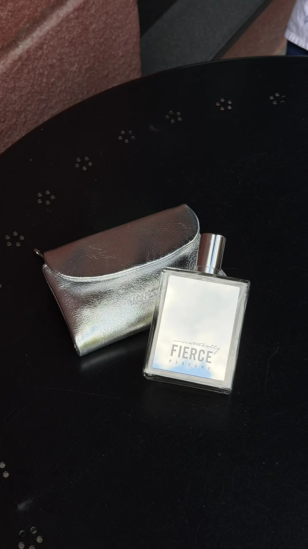 🫧 Naturally Fierce от Abercrombie & Fitch - аромат для тех, кто любит ощущение чистоты...