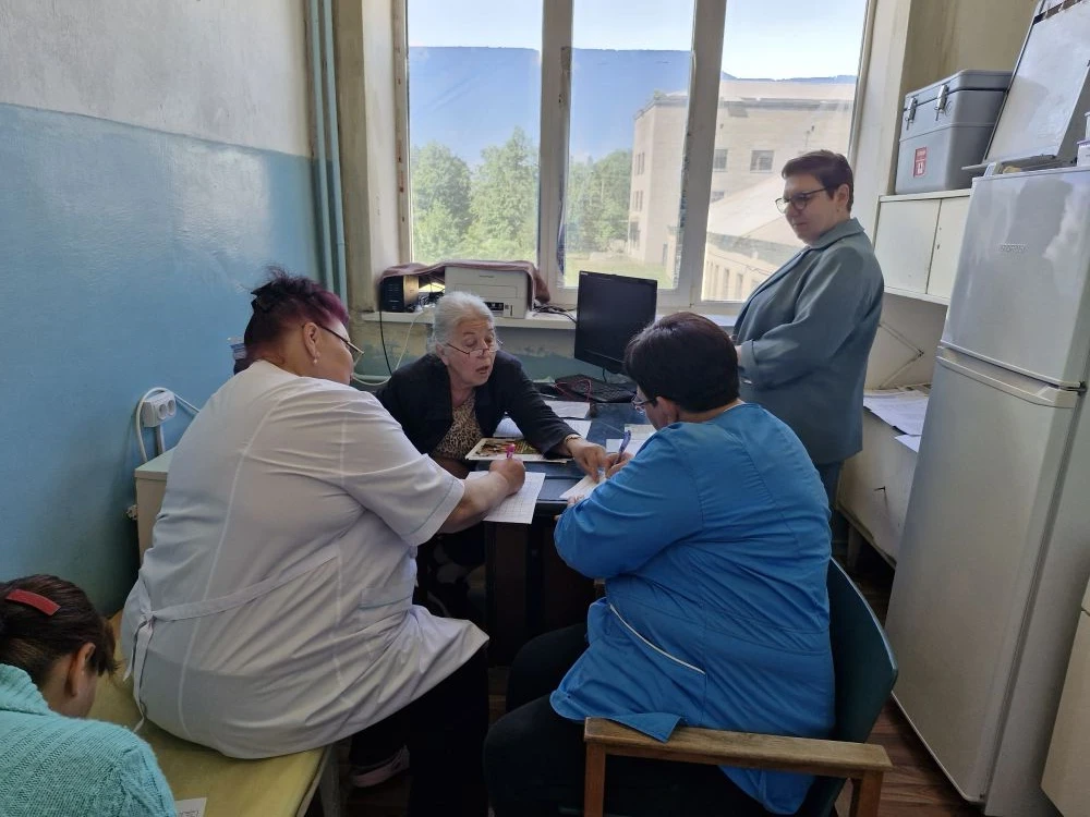 Как мобильная бригада работала в ЦГБ г. Иловайск?

Специалисты «Центра здоровья» ЦГБ г. Харцызск про