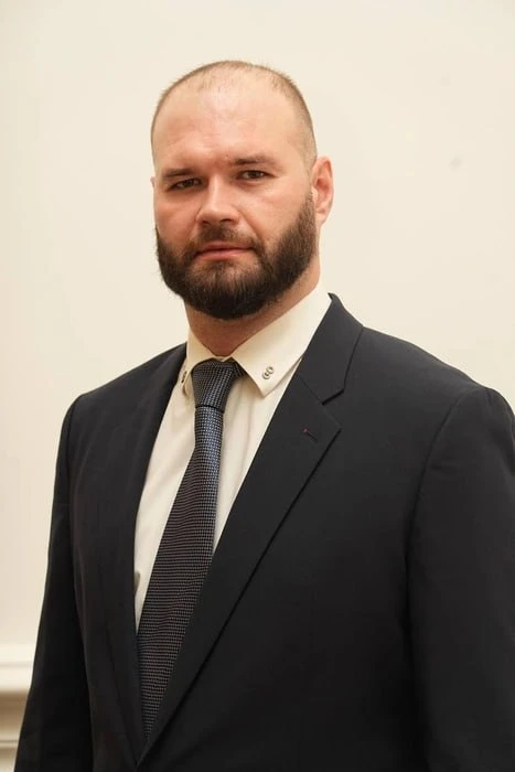 ❗️Главу Куйбышевского района Самары Алексея Пугачева задержали — сообщили в СМИ со ссыл...