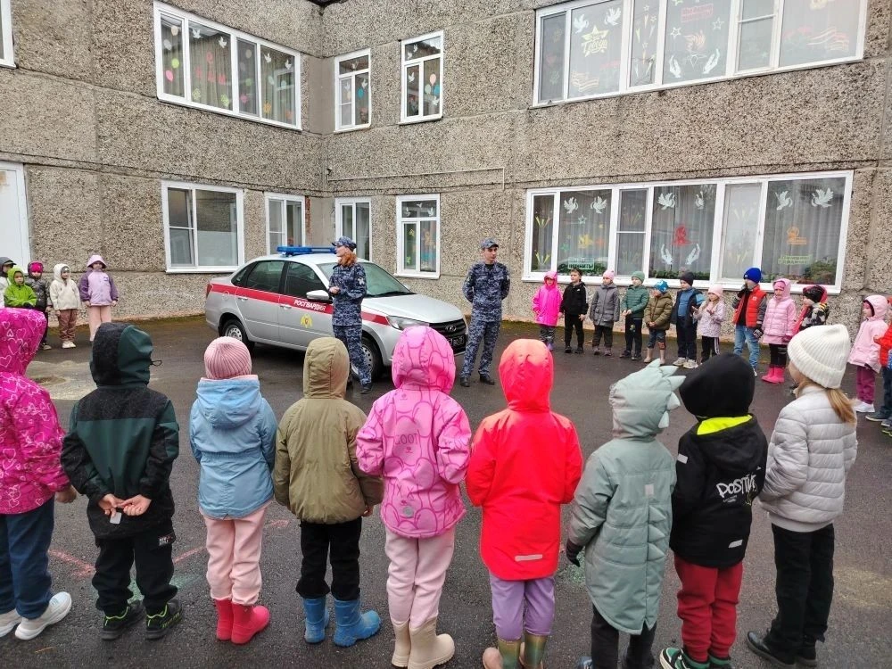 🚔Росгвардия в гостях у дошколят! 🚔