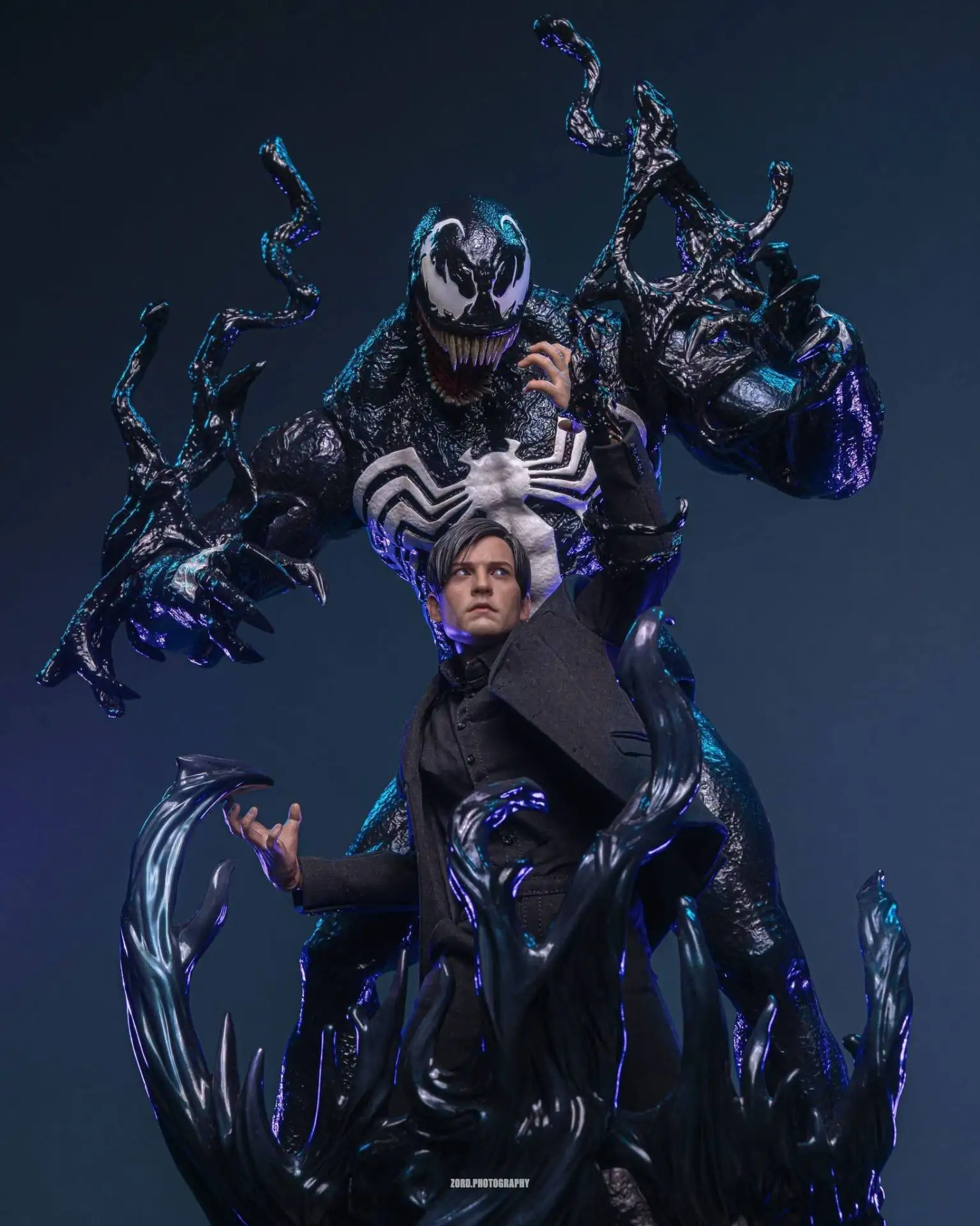 Hot Toys представили фигурку Булли Магуайра из третьей части «Человека-паука».