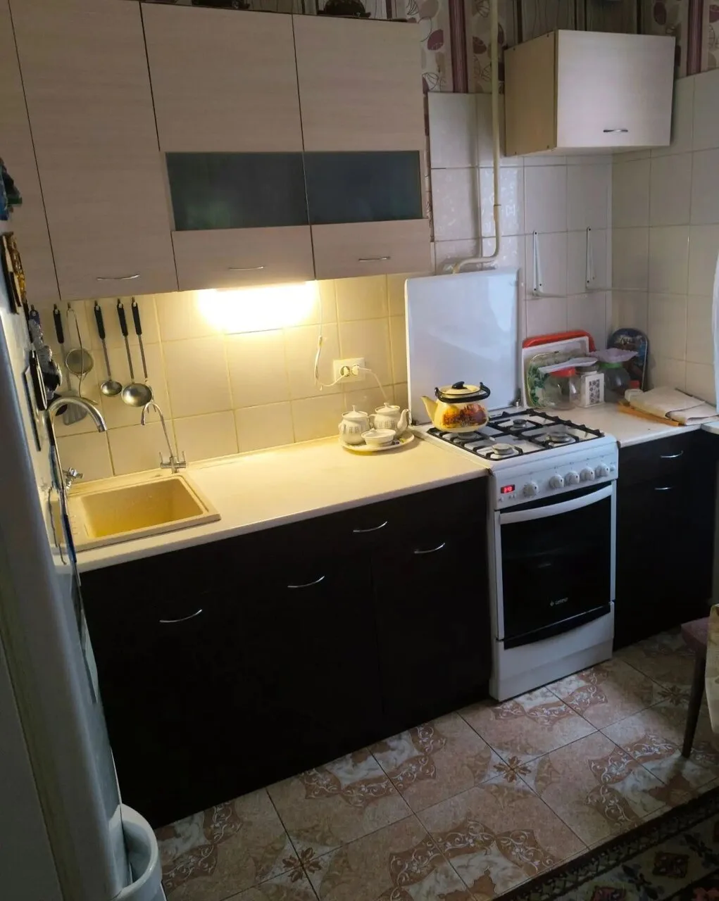 🏠 СРОЧНО ❗ПРОДАМ❗ Просторную 3‑комнатную квартиру. г. Луганск, КВ.Якира, 8.