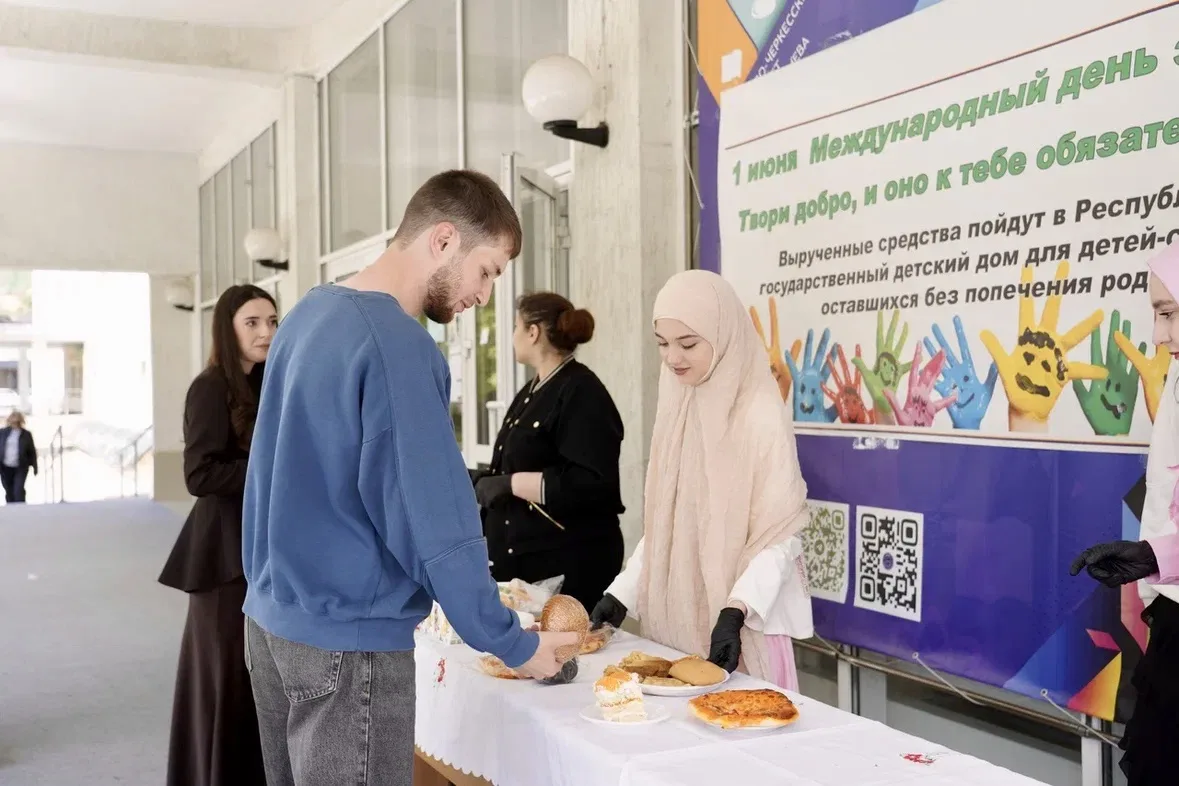 ❤️ Забота начинается с добрых дел!   В преддверии Международного дня защиты детей Факультет психолог