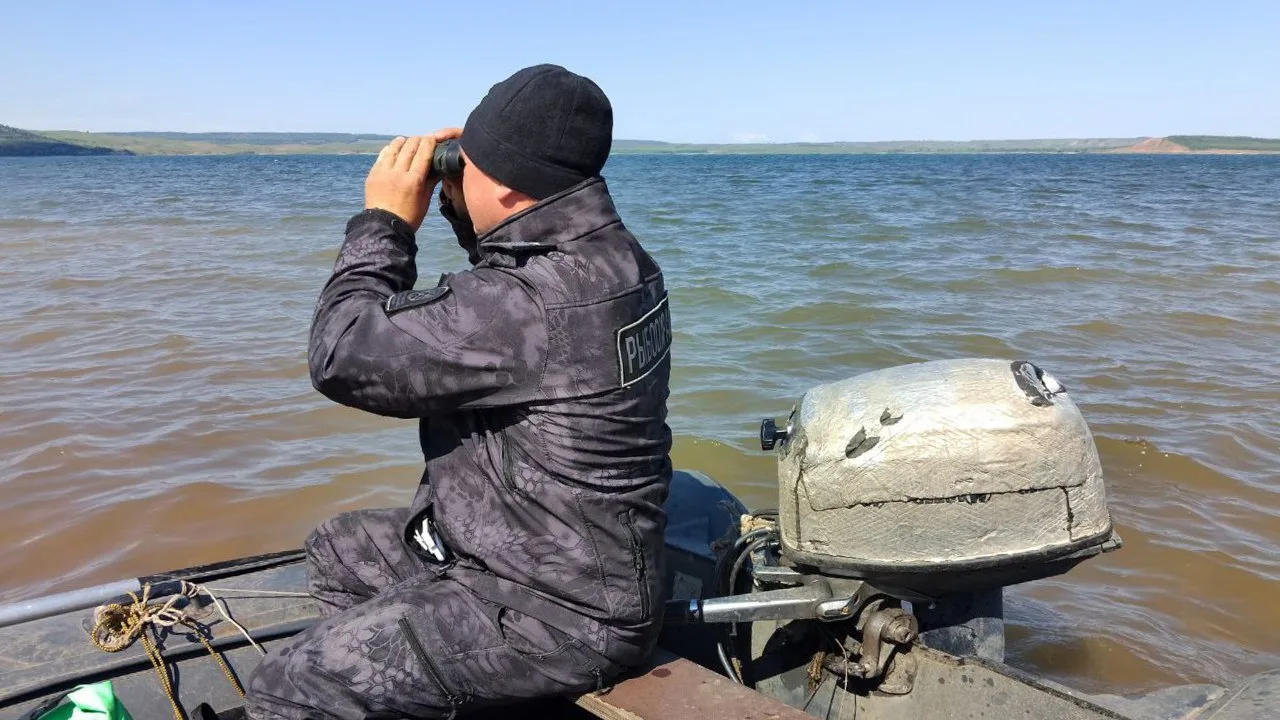 🎣 Рыбалка в Свердловской области: что нельзя ловить этой осенью