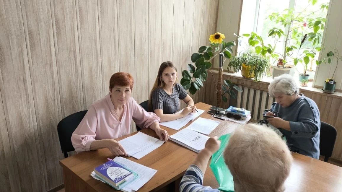 Специалисты Госюрбюро ЛНР провели выездной прием в Червонопартизанске