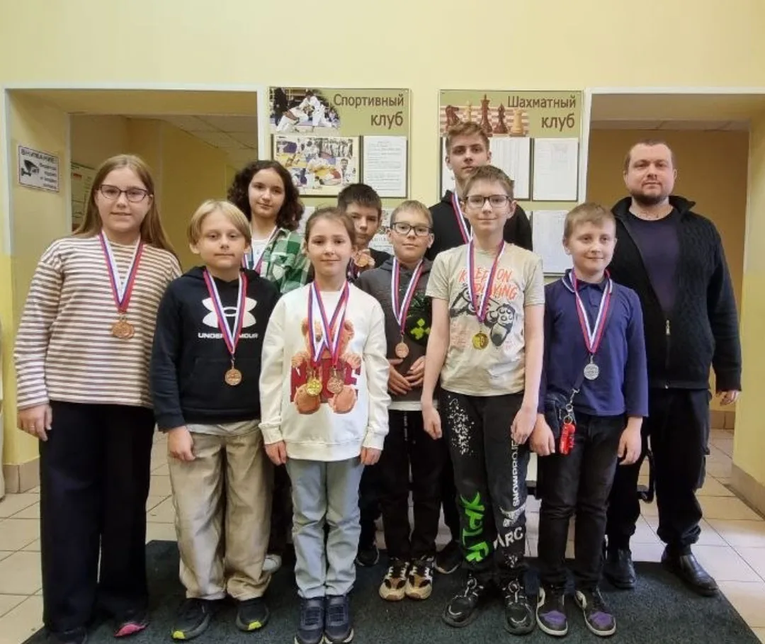 🏆 Итоги сезона в шахматном клубе "Кунцево"! 🏆
 
В нашем клубе прошли заключительные турниры групп 