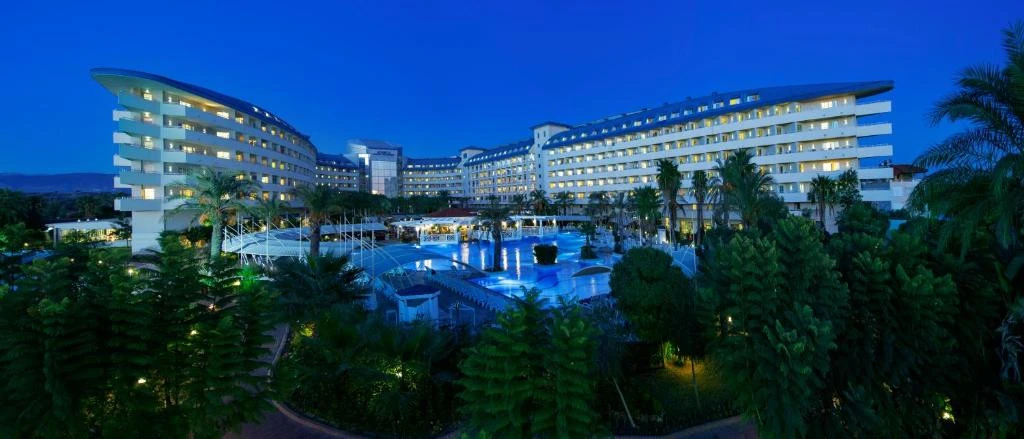 🏨 Crystal Admiral Aqua Collection 5* (ex. Crystal Admiral Resort Suites & Spa), Турция...