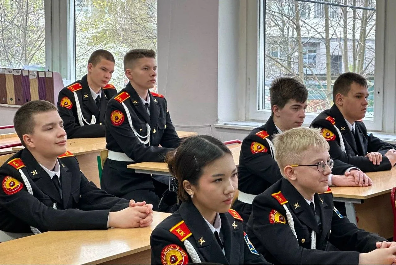 Песни, которые приближали Победу  📣 В этот понедельник мы посетили занятие «Разговоры о важном» в 7Д