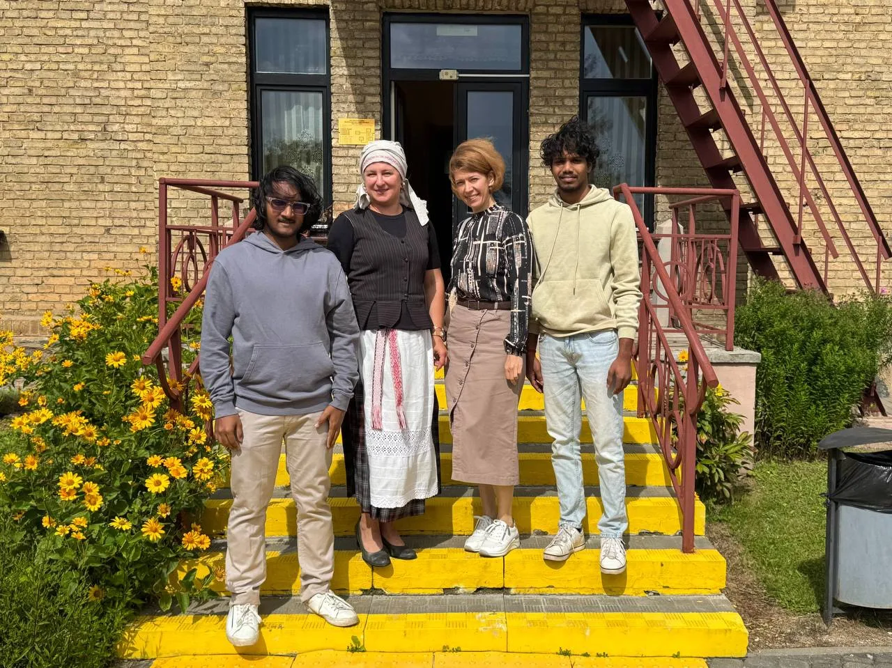 🌾 В четвертый день летней языковой школы в Русском доме в Гродно студенты знакомились ...