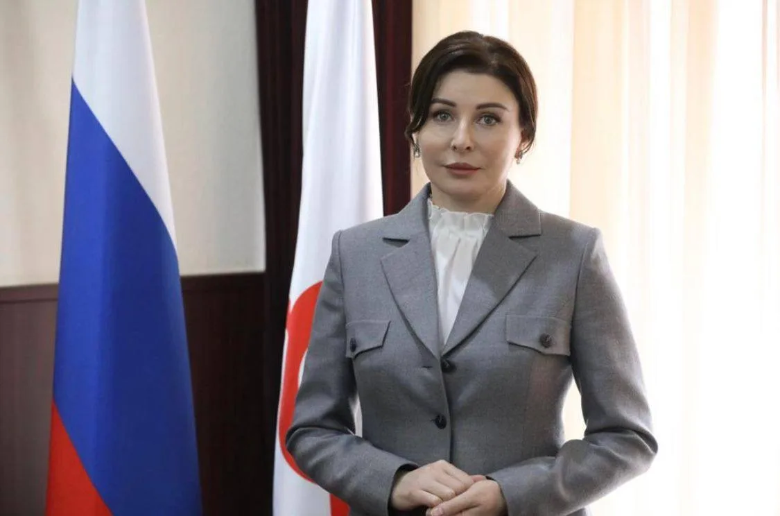 Министр культуры и туризма Республики Ингушетия Залина Льянова поздравила жителей региона с Днём Рос