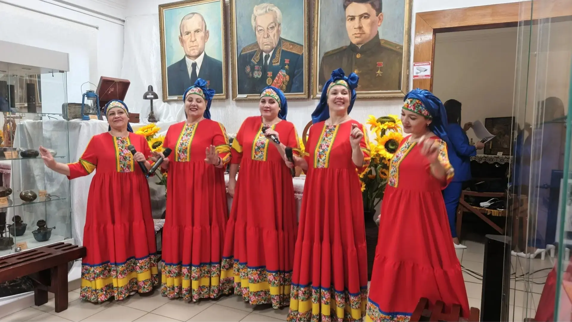 🌙 ТИХАЯ МАГИЯ В БЕЛОГЛИНСКОМ МУЗЕЕ  Сегодня здесь прошла «Ночь музеев». Не толпы, не громкие речи — 