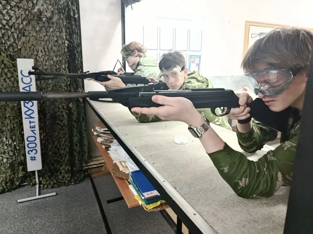 🎉Победа на учебных сборах🎉  С 22 по 26 декабря в военно-патриотическом центре «Авангард» (п. Плотник