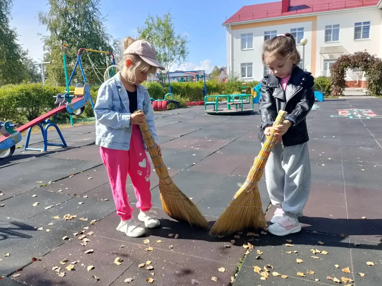 Трудовой десант в подготовительной группе! 🧹🍂