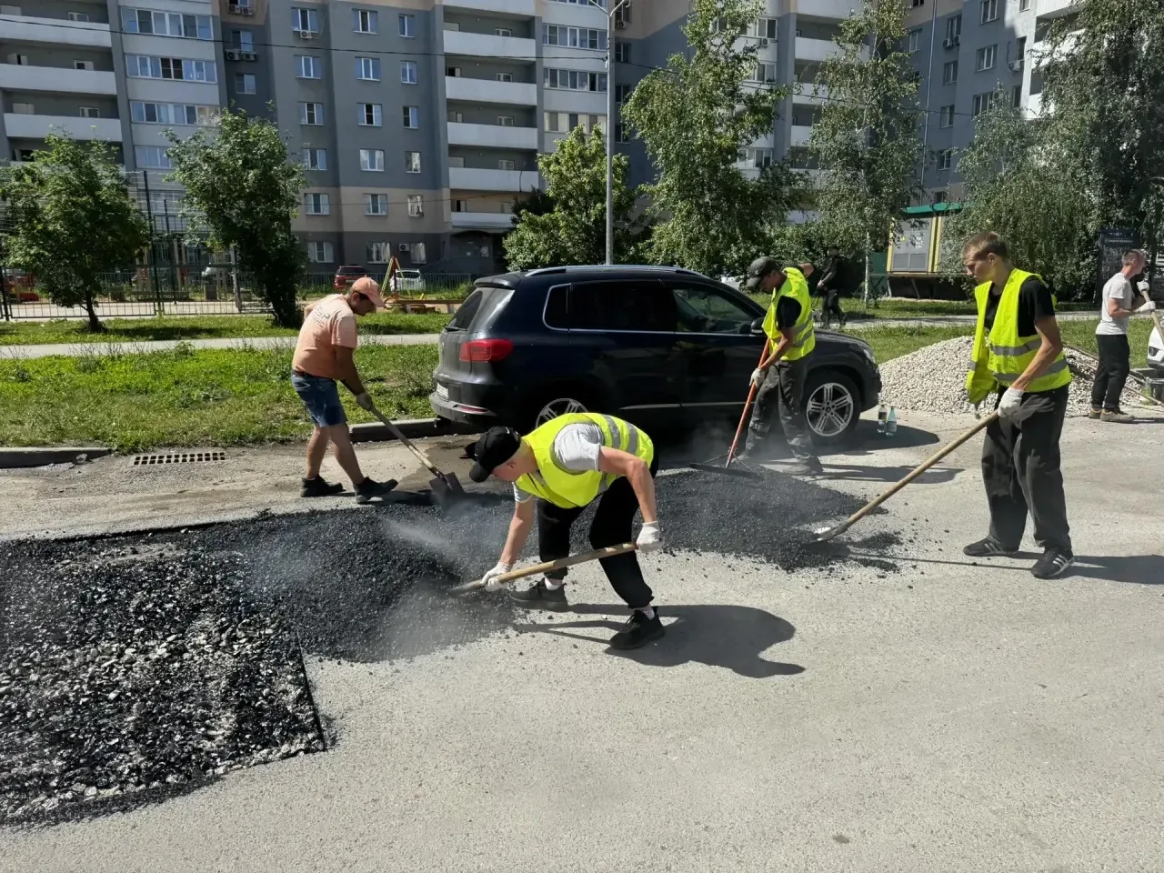 🛠️ В Самаре продолжается аварийный ремонт

Дорожные службы приводят в порядок улицу Академика Тихом