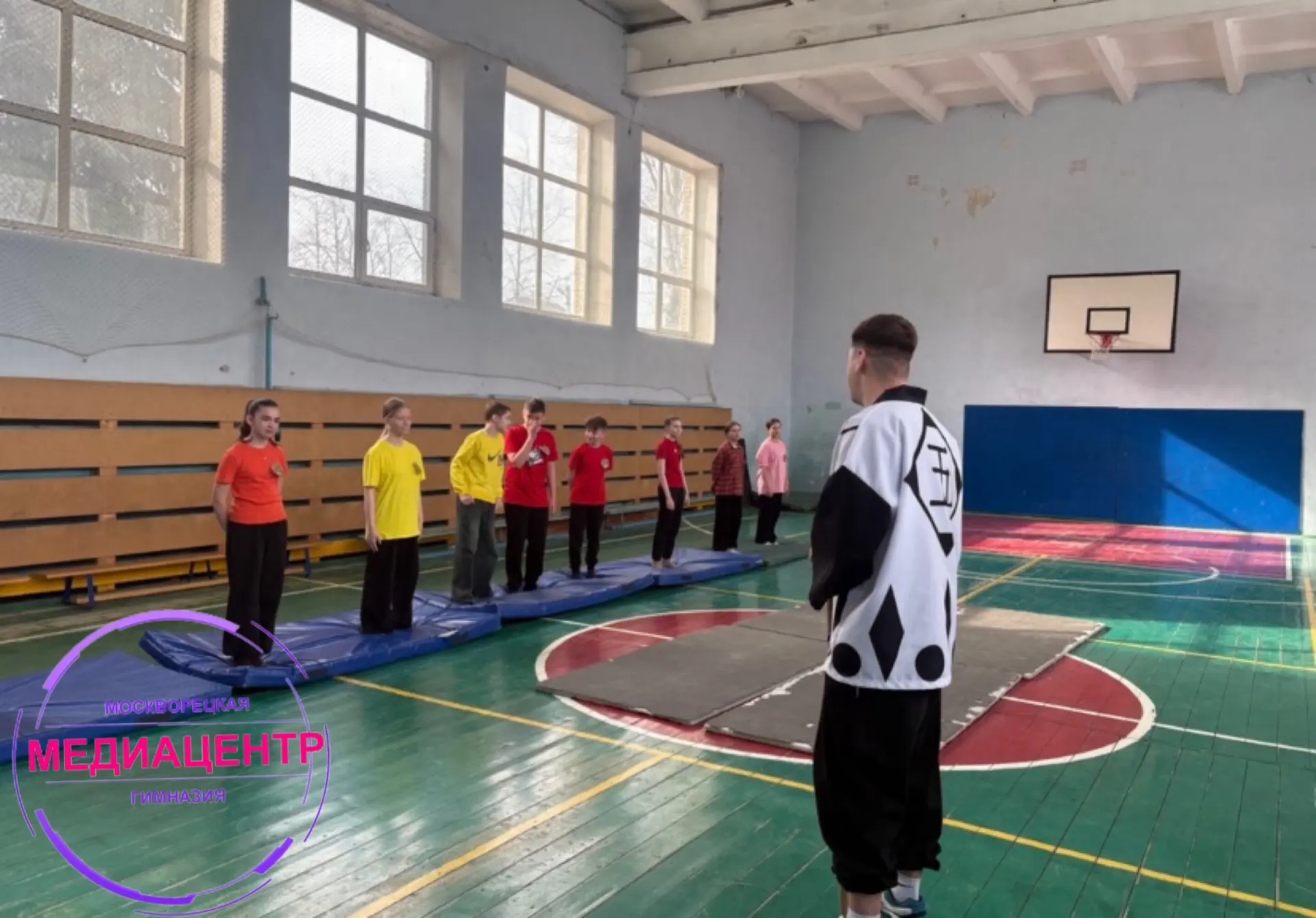 🪭28 марта в МОУ «Москворецкая гимназия» прошел День китайской культуры «Код Китая», в рамках которог