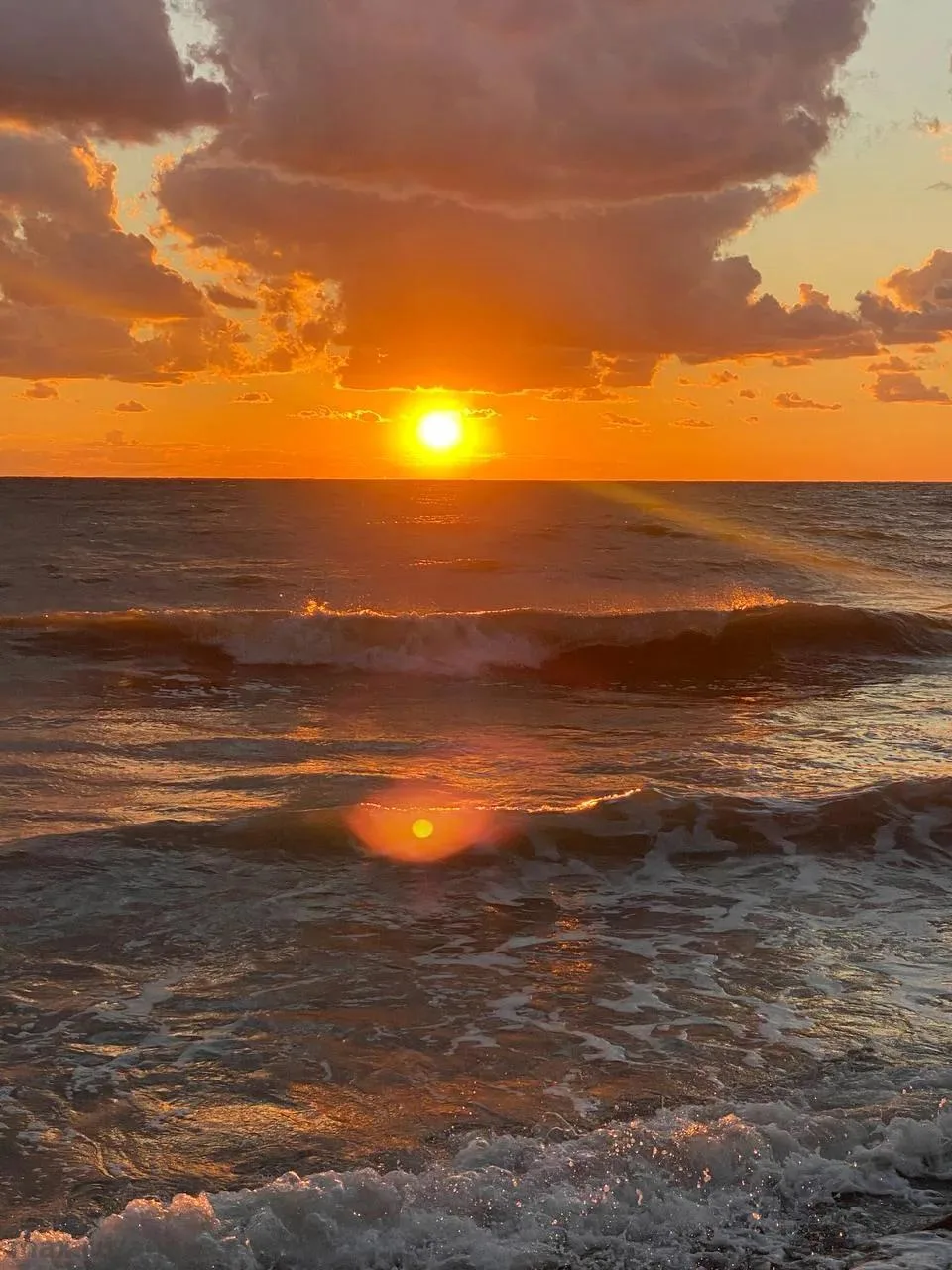 🌅 И снова провожаем день красиво.
