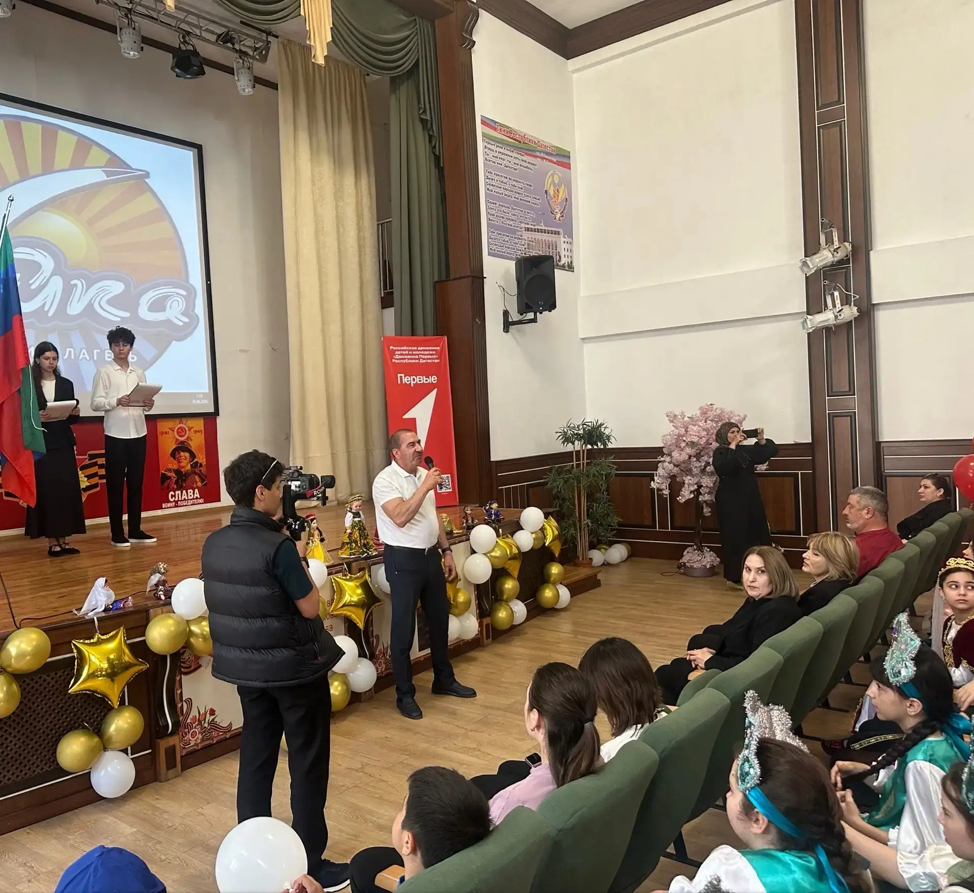 Первый день в школьном лагере: старт незабываемых каникул!🥳🎉Сегодня в нашей школе ста...