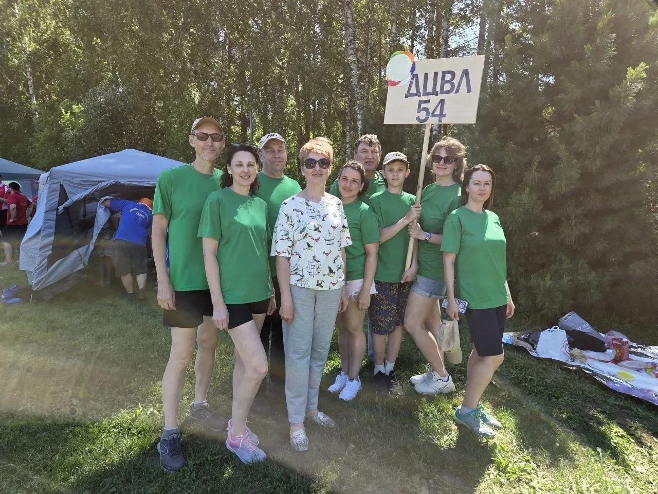 Добрый день, друзья! ☀️ 

В преддверии нашего профессионального праздника мы решили доказать, что ме