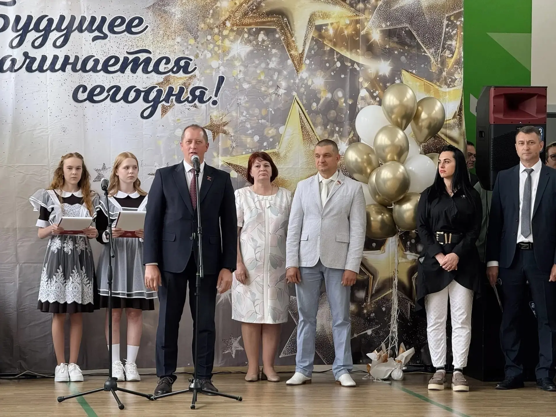 Сегодня в школах Белгородской области прозвенел последний звонок.