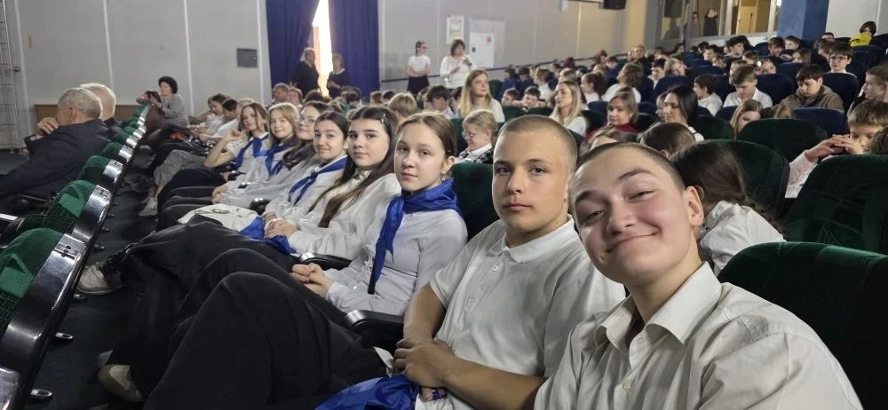 💥 ПАТРИОТИЧЕСКИЙ ЦЕНТР "ПОБЕДА"  ⚡🚀 13 апреля 2026 года обучающиеся 7Б класса МАОУ «Школа 96 Эврика-