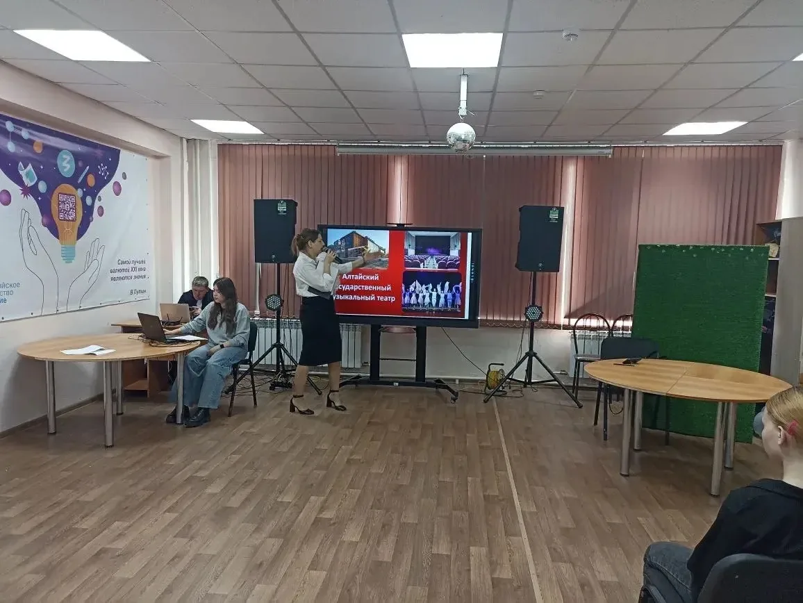 🎭 Сцена — это магия! Готовимся к Всемирному дню театра.  По инициативе советника директора по воспит