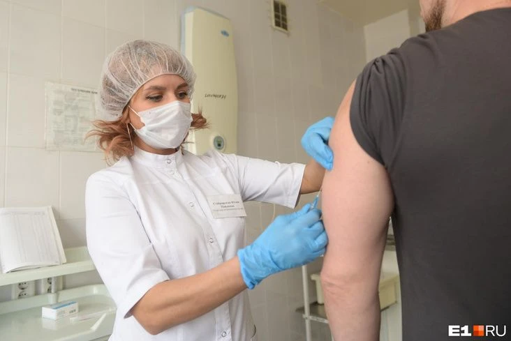 В Омскую область поступила вакцина от гриппа. Как сообщили в пресс-службе регионального...