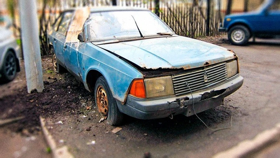 Новые правила обращения с бесхозными авто в Екатеринубрге согласовали все 8 районных администраций г