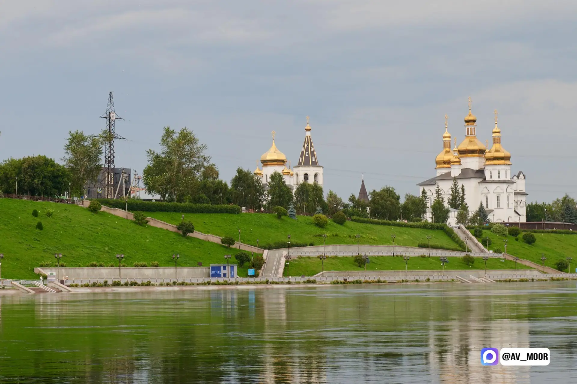 Вода в реках Тура и Тавда пусть медленно, но идёт на спад