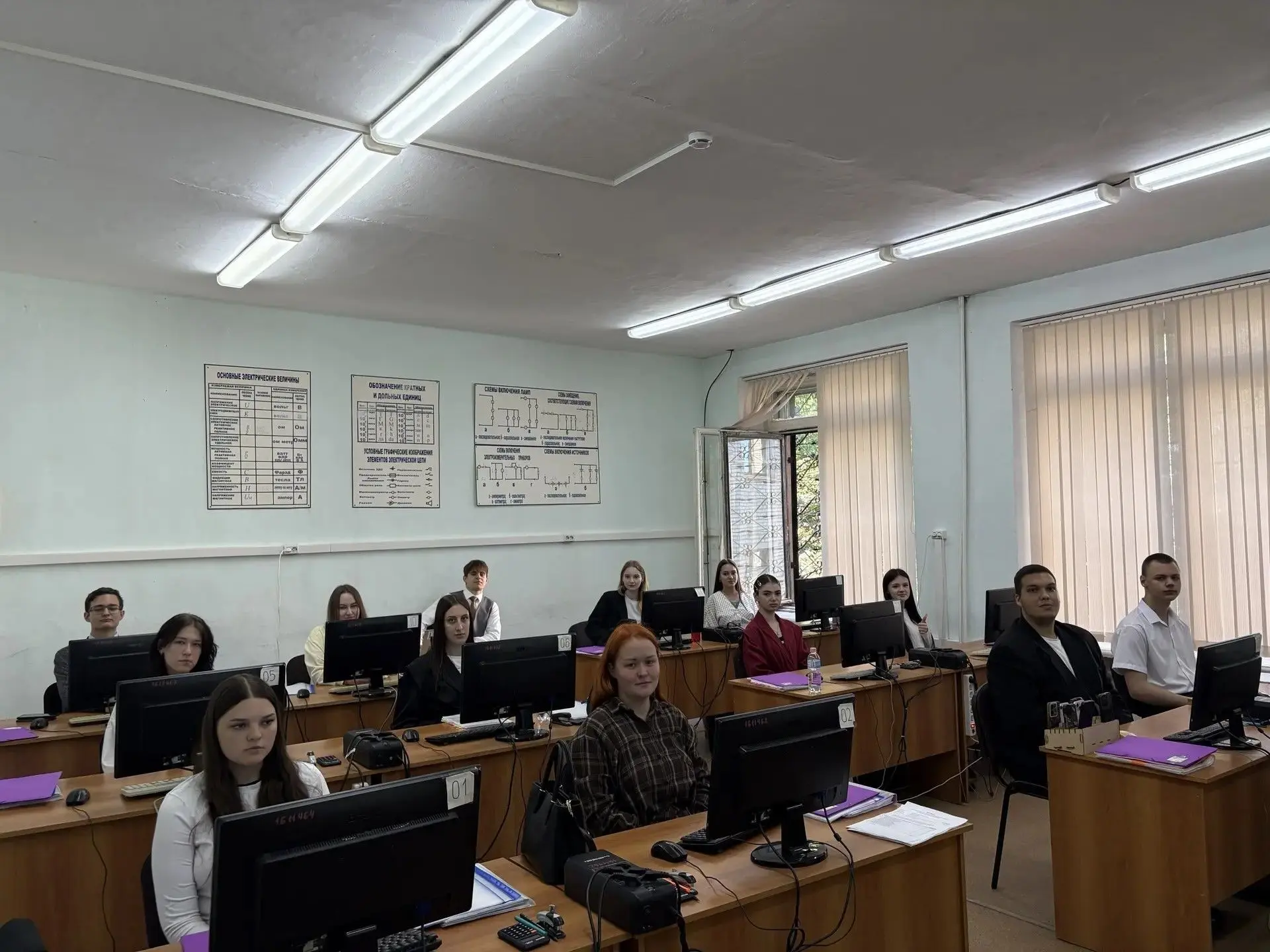 Вчера в нашем техникуме прошел один из самых ответственных и сложных этапов обучения — демонстрацион