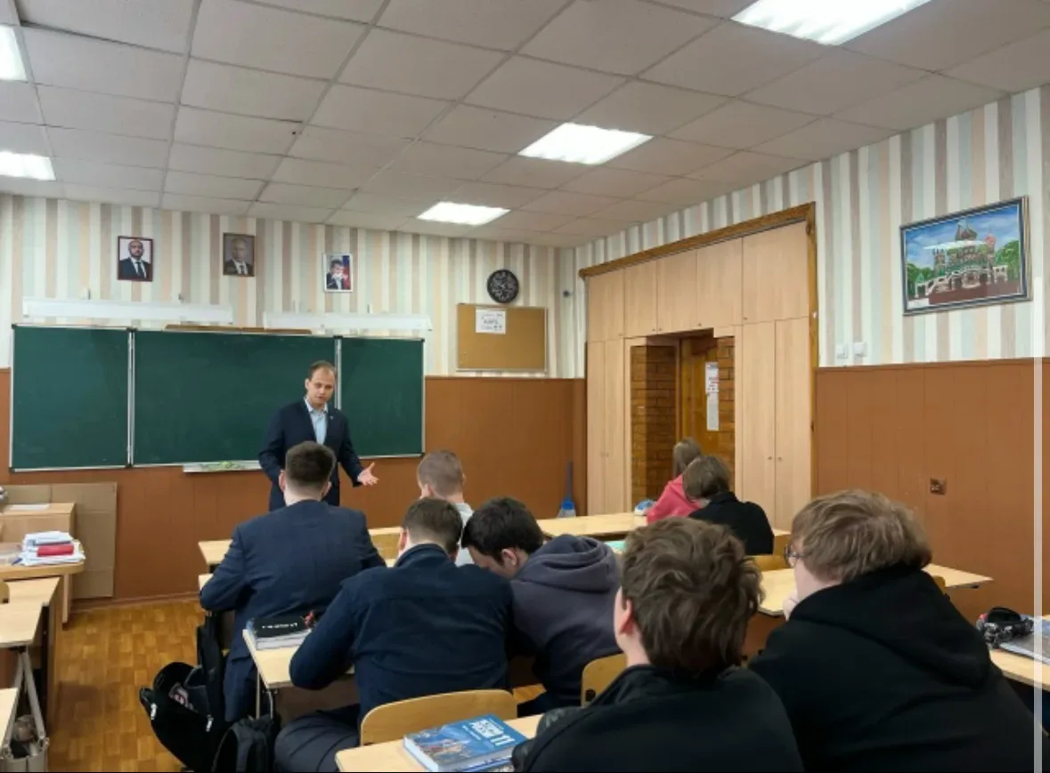 Урок памяти, посвящённый жертвам геноцида советского народа в годы Великой Отечественной войны 📜  На