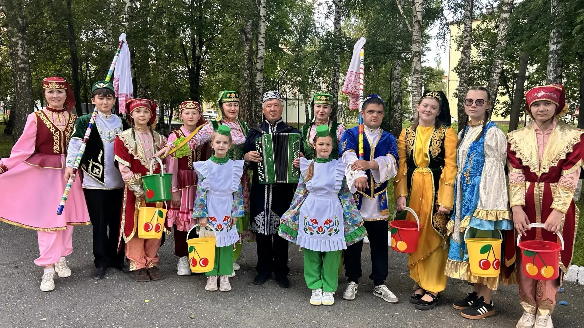 Сбор подарков на Сабантуй продолжится и завтра с 17:00😊