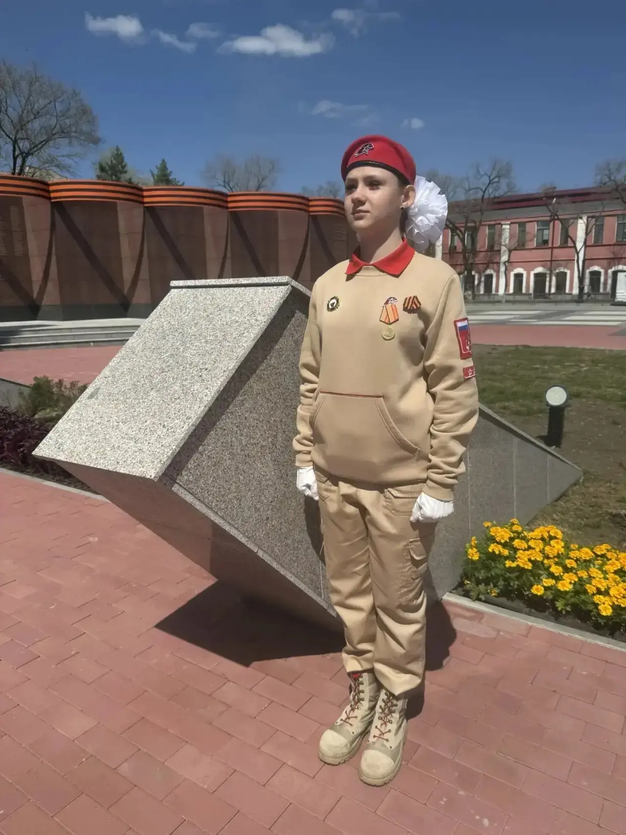 8 мая наши юнармейцы приняли участие во Всероссийской акции «Вахта Памяти».   В годы Великой Отечест
