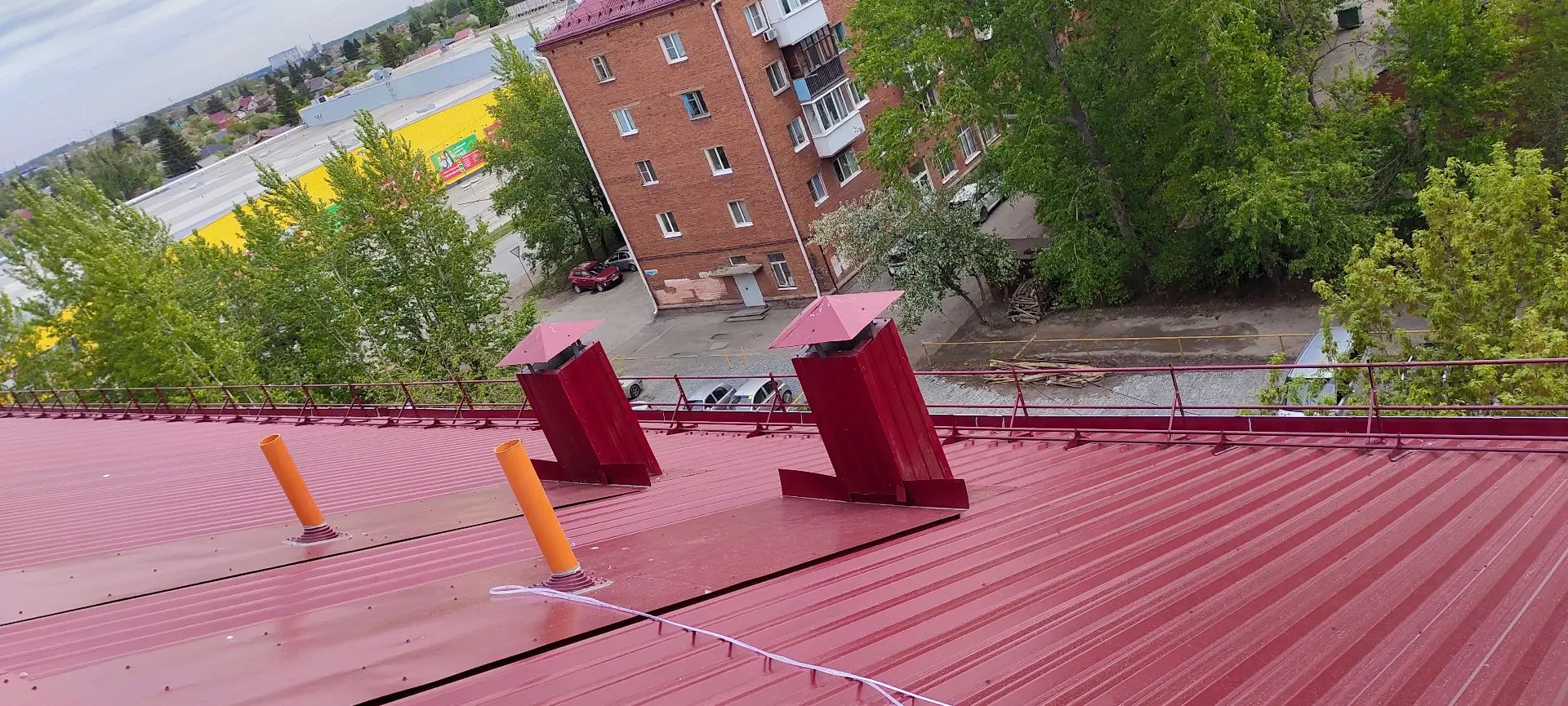 🛠Капремонт в фотографиях: Омск, ул. Энтузиастов, д. 11
 
🏠Сегодня «герой» нашей постоянной рубрики