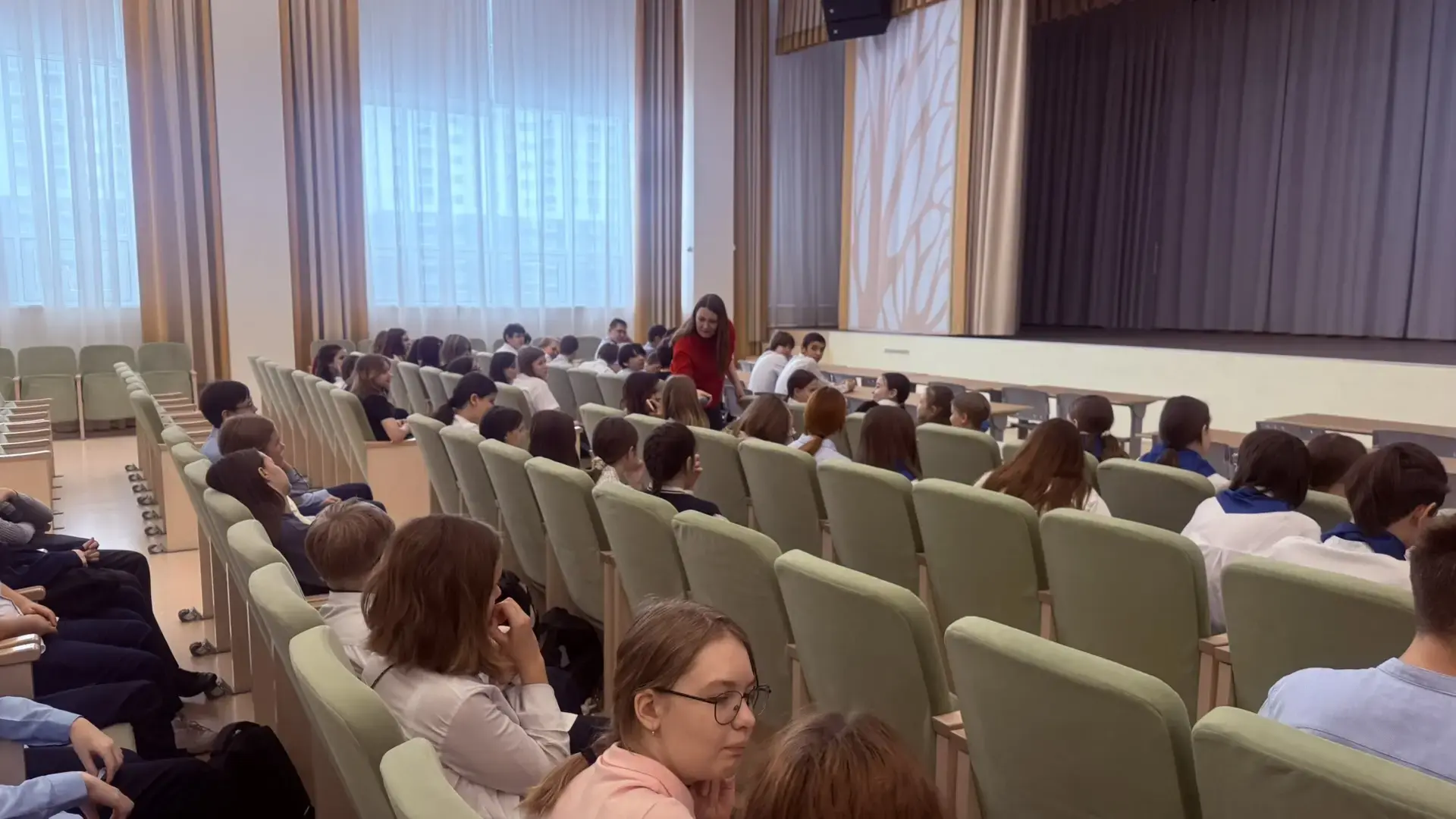 В МАОУ СОШ  №56 города Тюмени , состоялось важное событие — тематическое занятие, посвящённое вопрос