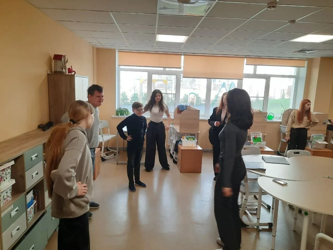 В нашей школе утро началось не с кофе, а с мощного заряда энергии! ⚡️🙌  7 апреля мы отметили Всемирн