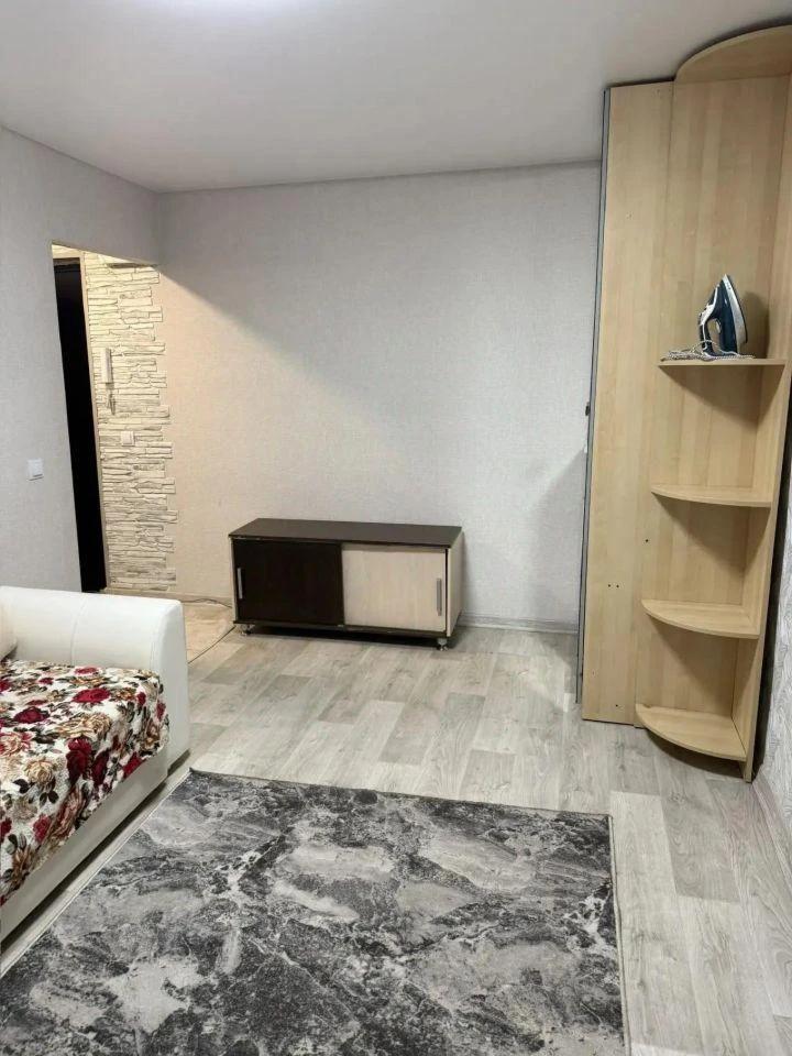 Сдам без посредников: 1-комнатная квартира, 27м²