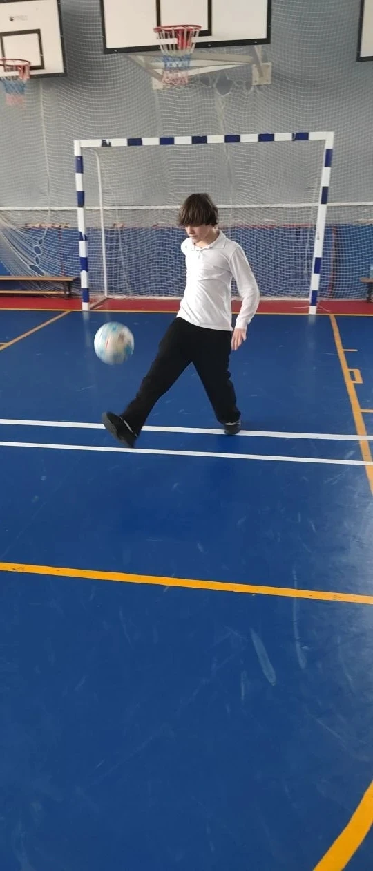 Когда мяч слушается не всех, но мы старались! 🏐🔥  В рамках недели МО эстетических дисциплин прошли н