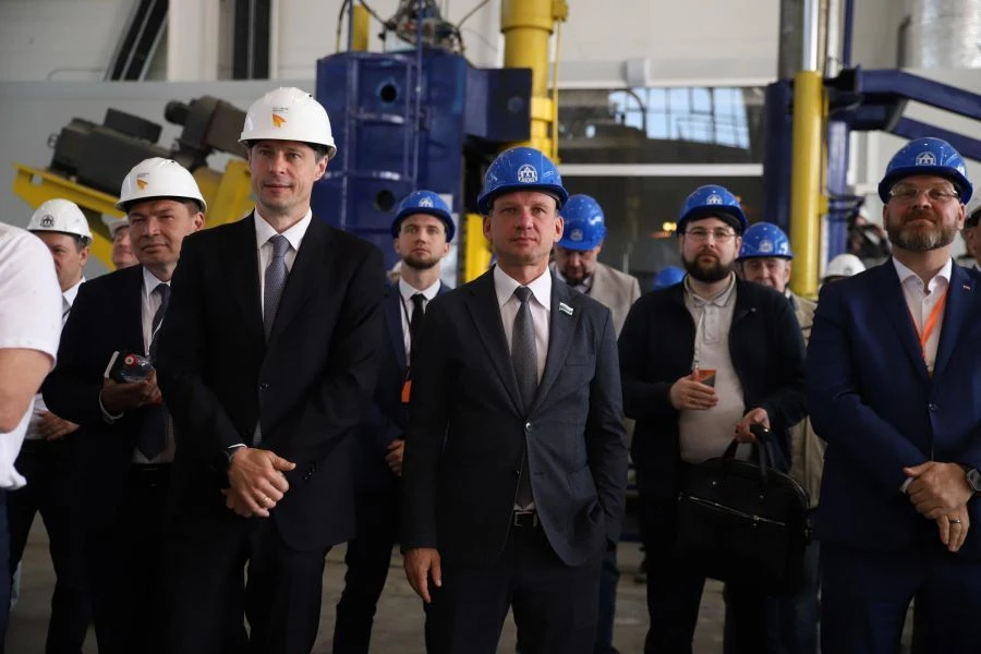 Завод, который открыли Денис Паслер и Александр Новак, увеличит свои производственные м...