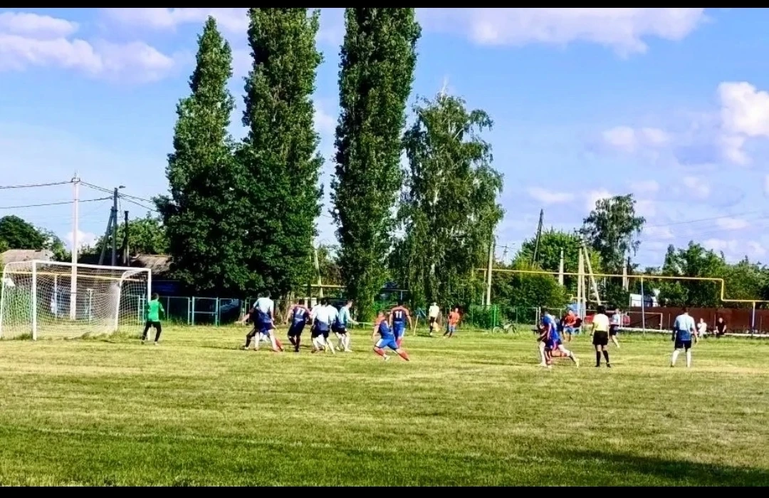 ⚡ «ЗАРЯ» ПОБЕЖДАЕТ!

⚽Очередной матч Первенства Курской области по футболу приносит радость нашим бо