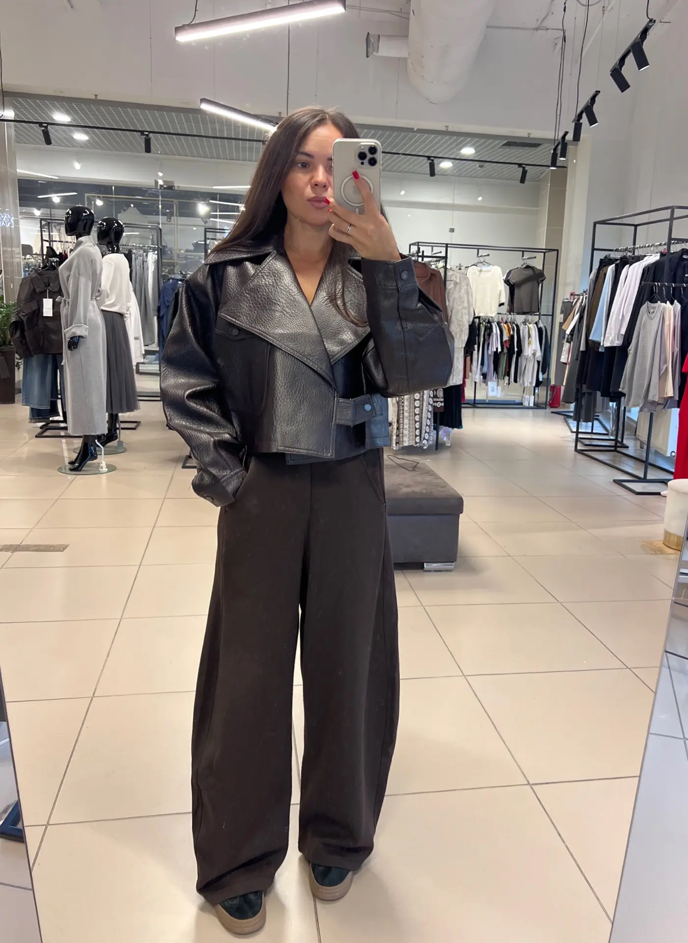 куртка ▪️7500