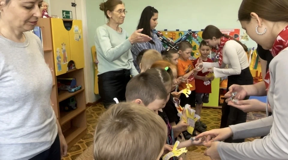 🌿 День семьи: мы вместе!


В рамках празднования Международного дня семьи в нашем детском саду прош
