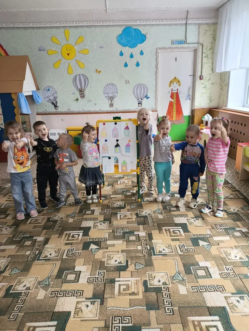 🏡 Сегодня у нас в младшей группе прошло очень трогательное занятие на тему «Дом, в кот...