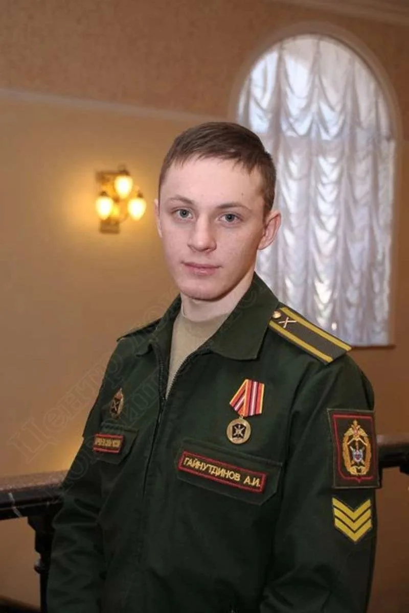 Альберт Гайнутдинов, студент 3-го курса Михайловской военной артиллерийской академии Са...
