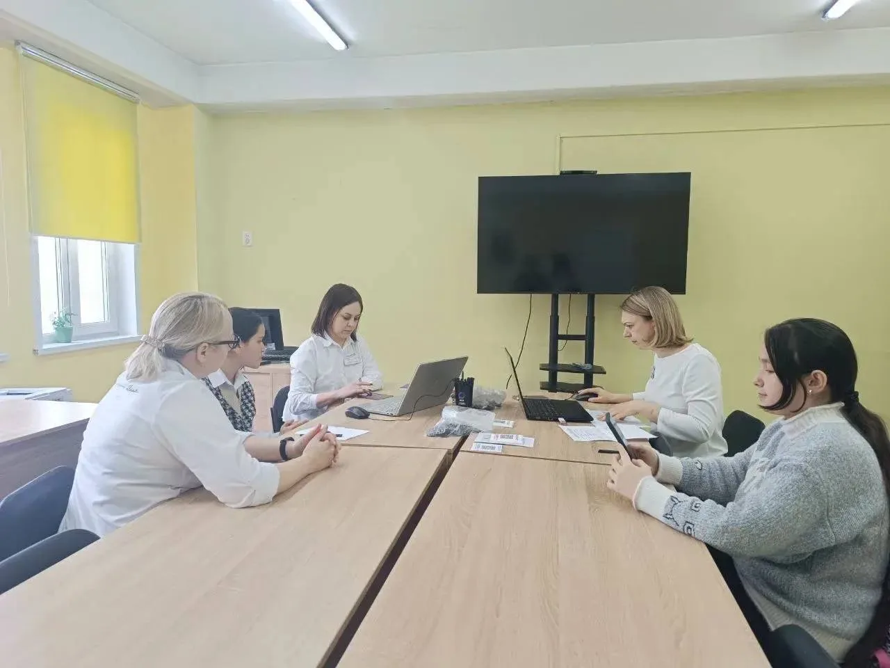 В прошедшую пятницу сотрудники МФЦ Красноярского края провели мероприятие в школе №147 в рамках прог