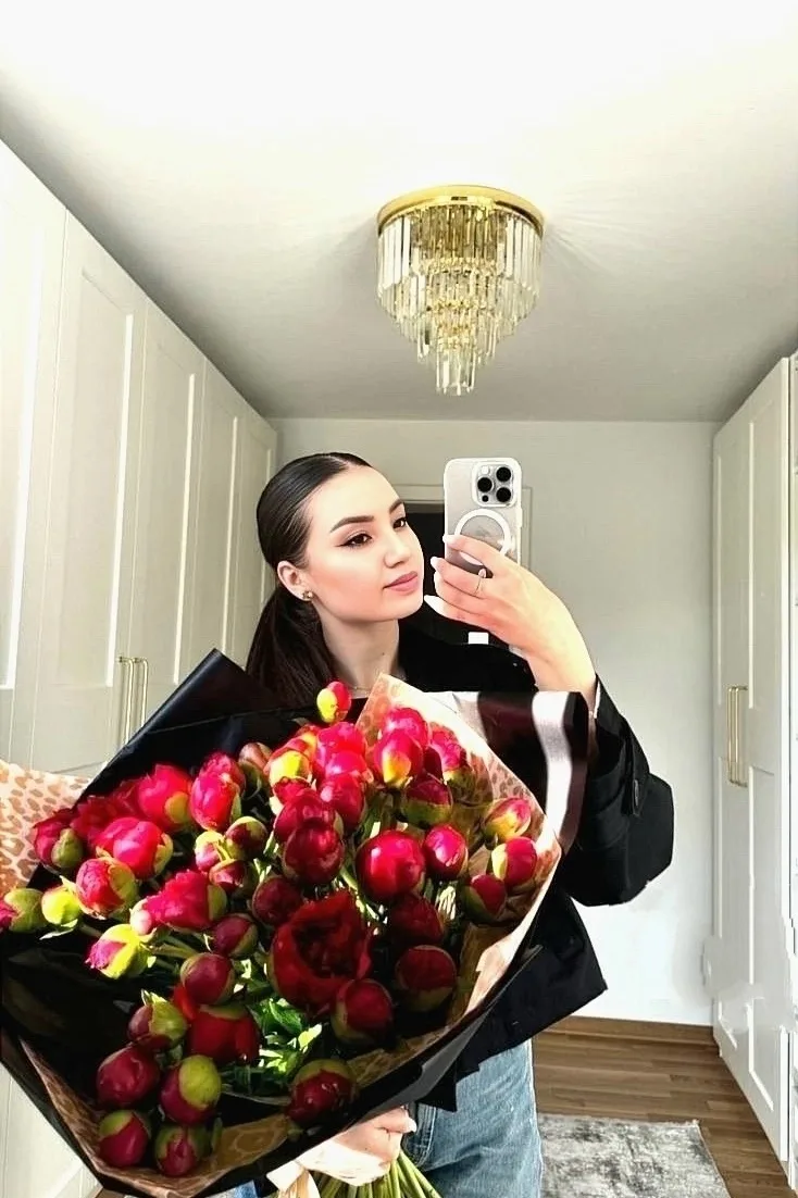 Сегодня отмечает свой день рождения студентка 3 курса гуманитарного факультета, старост...