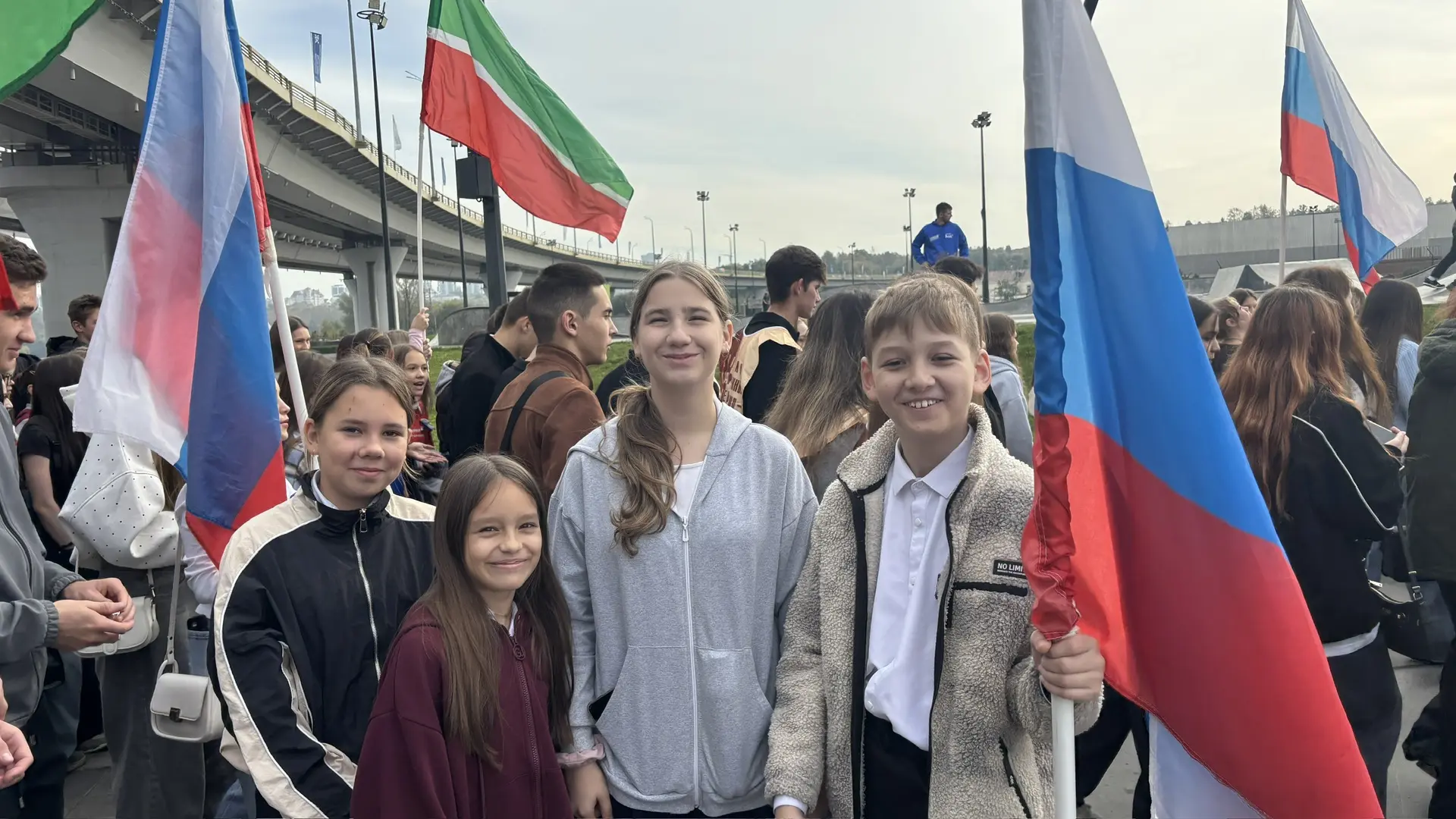 🇷🇺 В честь Дня воссоединения Донецкой Народной Республики, Луганской Народной Республ...